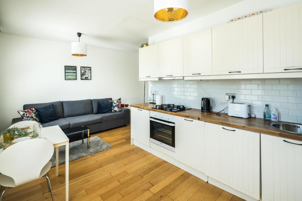1 Bedroom Notting Hill London Exterior photo