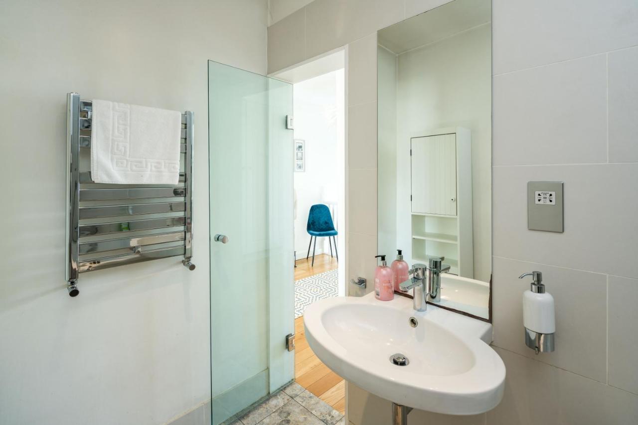 1 Bedroom Notting Hill London Exterior photo